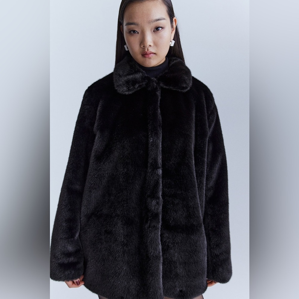 H&M Size 4 Black Teddy Jacket Luxurious Fluffy Faux Fur - Picture 2 of 16